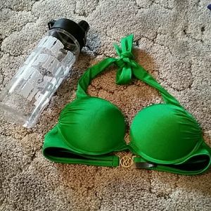 Pink water bottle an Bombshell bikini 34A